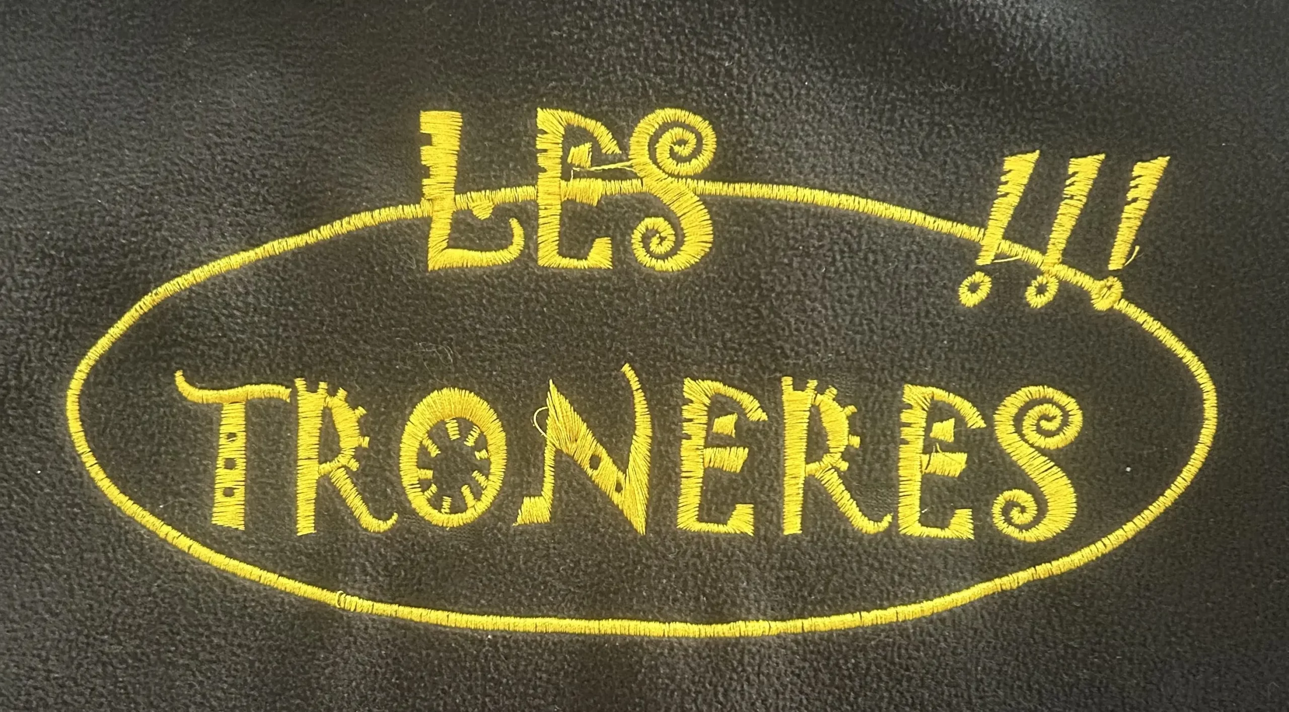 Les Troneres